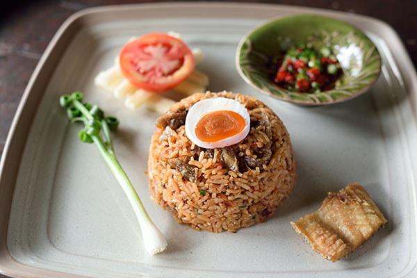 Khao Pad Nam Prik Pao Pla Sa Lid